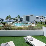 The Island - Casa 32 *