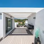 The Island - Casa 32