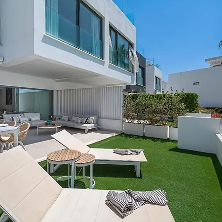 The Island - Casa 32 Будинок відпочинку