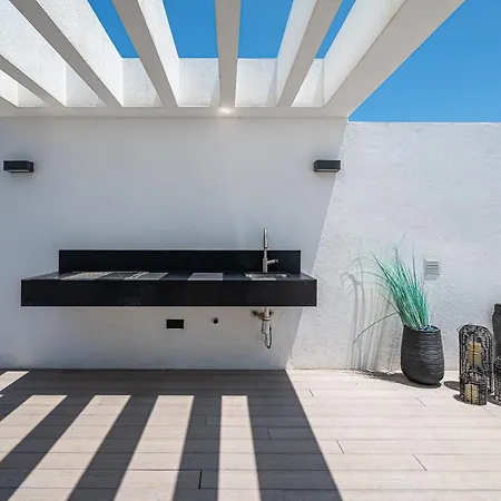 The Island - Casa 32 Holiday home *