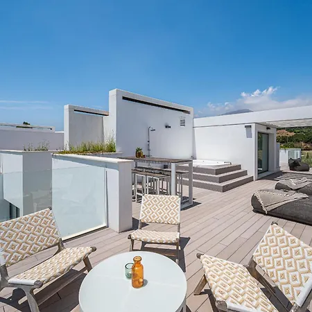 The Island - Casa 32 Holiday home Estepona