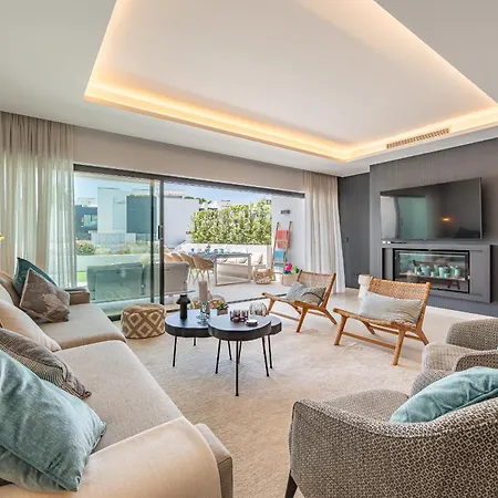 The Island - Casa 32 Tatil Evi