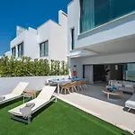 The Island - Casa 32 * Estepona